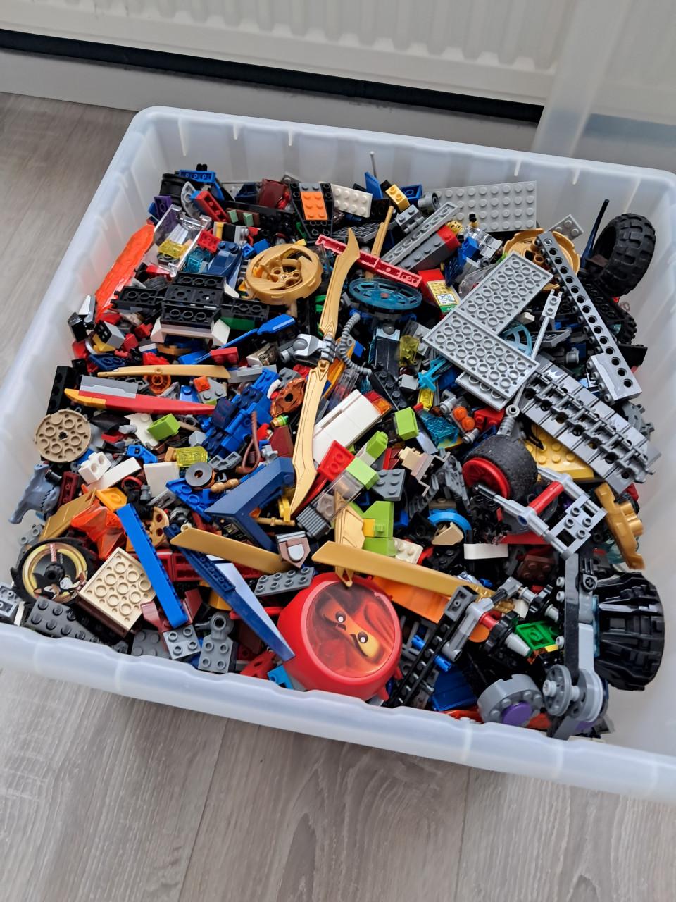 Lego, vnl Ninjago (Gereserveerd)