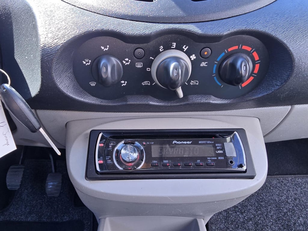 Renault Twingo 1.2 authentique