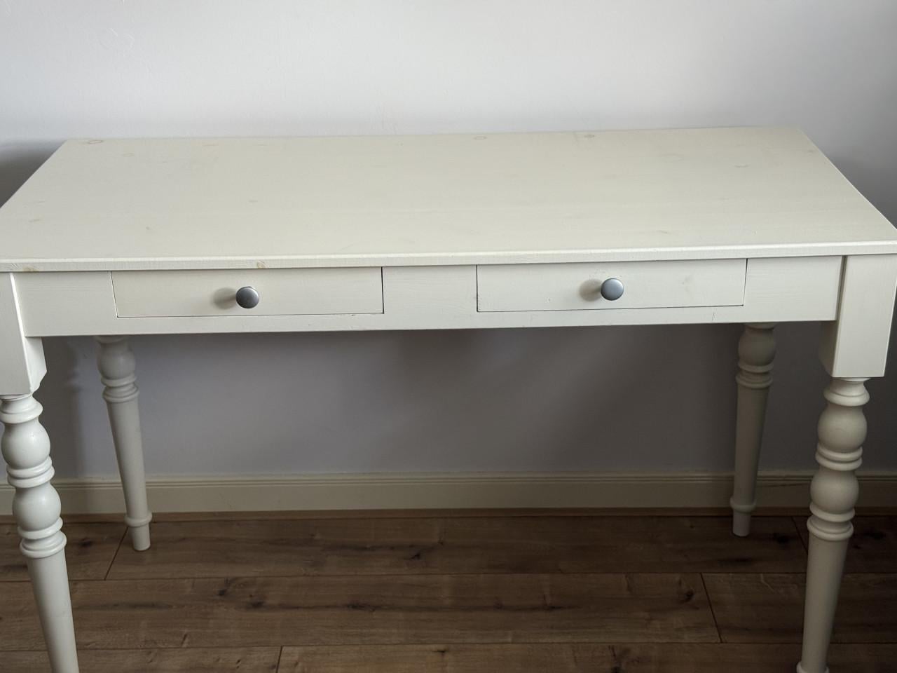 Side table/ bureau
