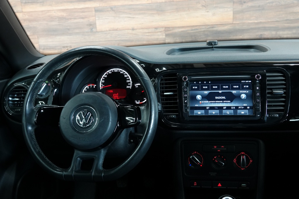 Volkswagen New Beetle 1.2 tsi | navi | bluetooth | airco |