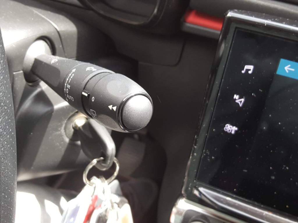 Citroen C3 1.2 puretech 83pk s&s c-series trekhaak | navigatie | cruise & c