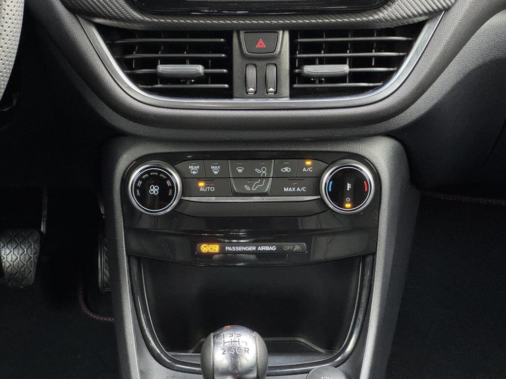 Ford Puma 1.0 ecoboost hybrid st-line x nl-auto, b&o audio + led koplampen!