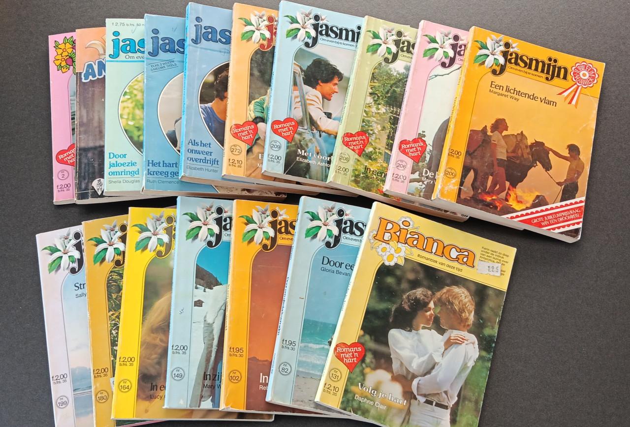 ROMANNETJES (Bougetreeks, Jasmijn ed)