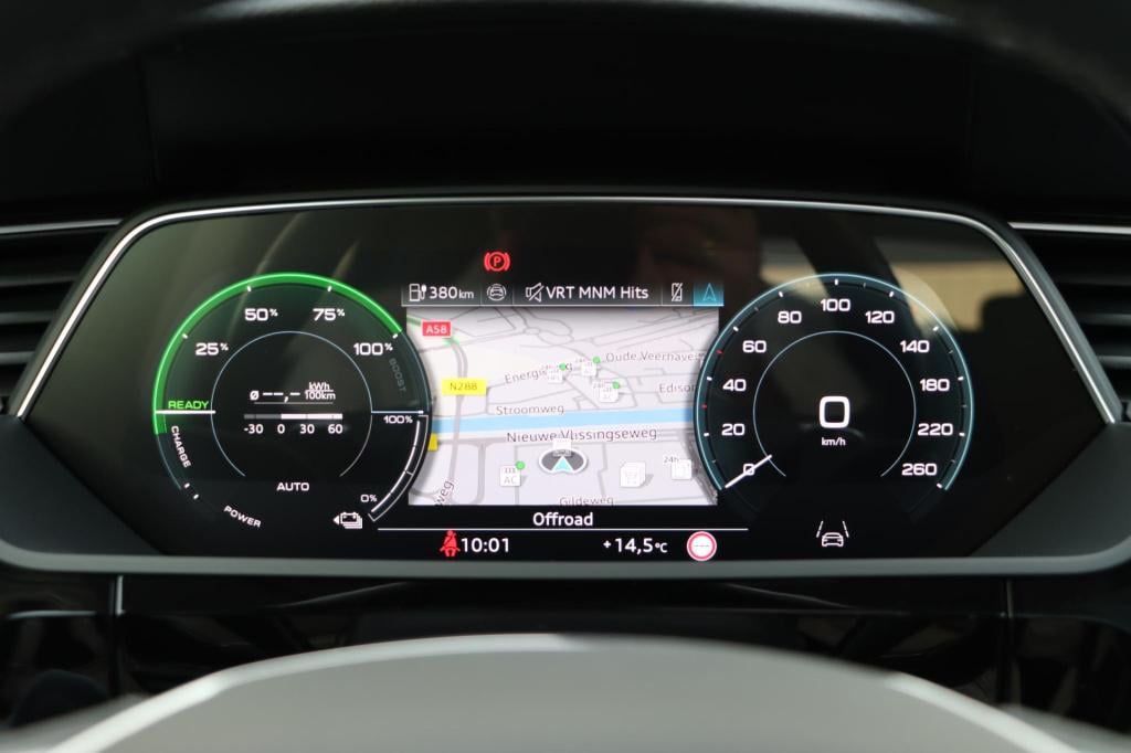 Audi Q8 E-tron 55 quattro advanced edition plus 115 kwh | soh 92,2% | lucht