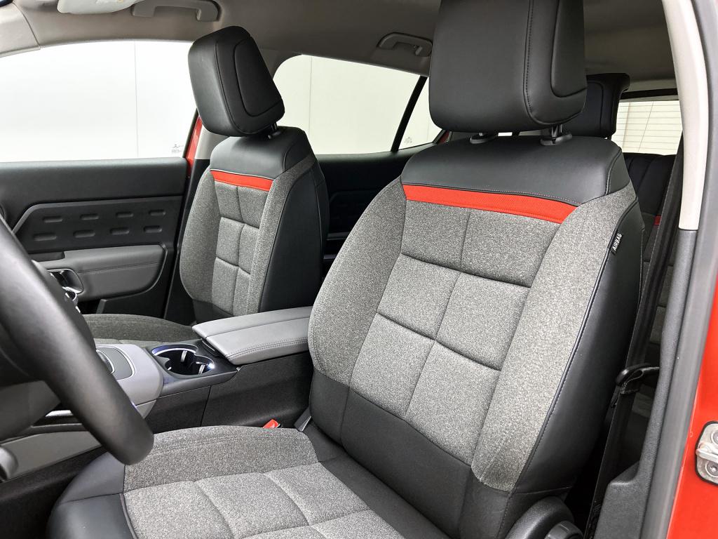 Citroen C5 Aircross 130 pk feel | rijklaar | parkeersensoren rondom | camer