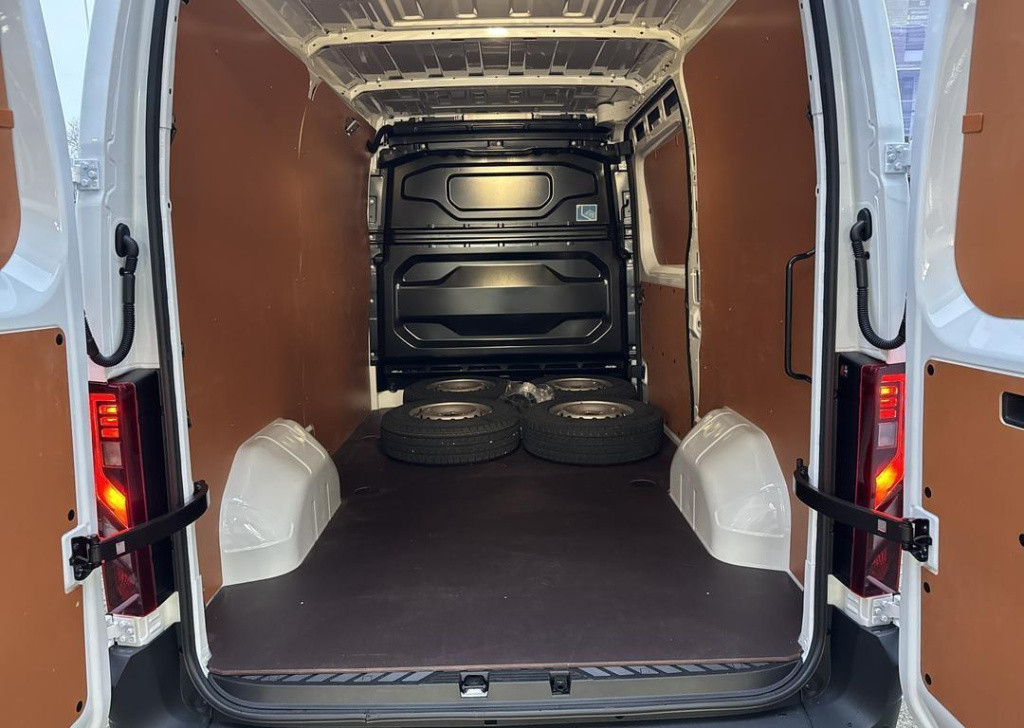 Renault Master t35 2.0 dci 150 l2h2 advance - demo / lm velgen / side-bars 