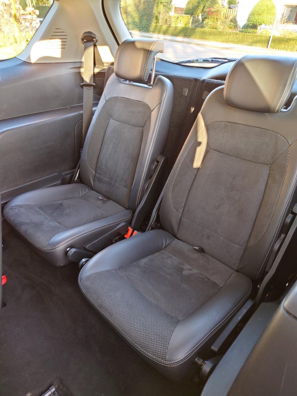 Ford S-Max 2.5-20V Turbo 7-Persoons