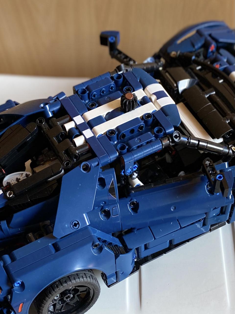 Koopje: Lego Technic set 42154 Ford GT, in goede staat