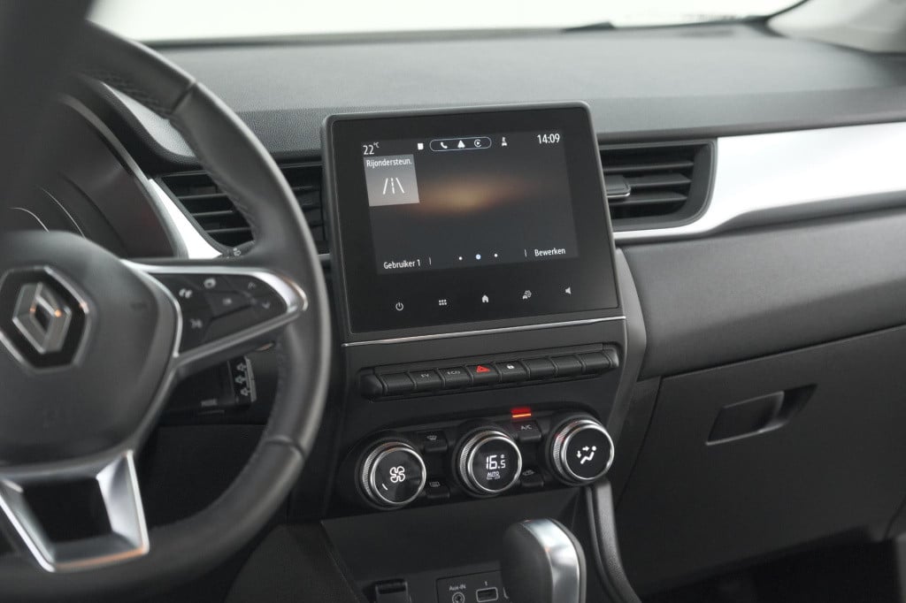 Renault Captur 1.6 e-tech full hybrid 145 techno | trekhaak | navigatie | p