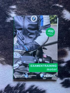 Examentrainer motor boekje