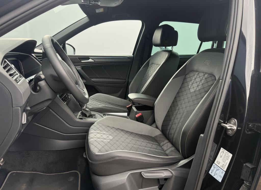 Volkswagen Tiguan 1.5 tsi r-line business+