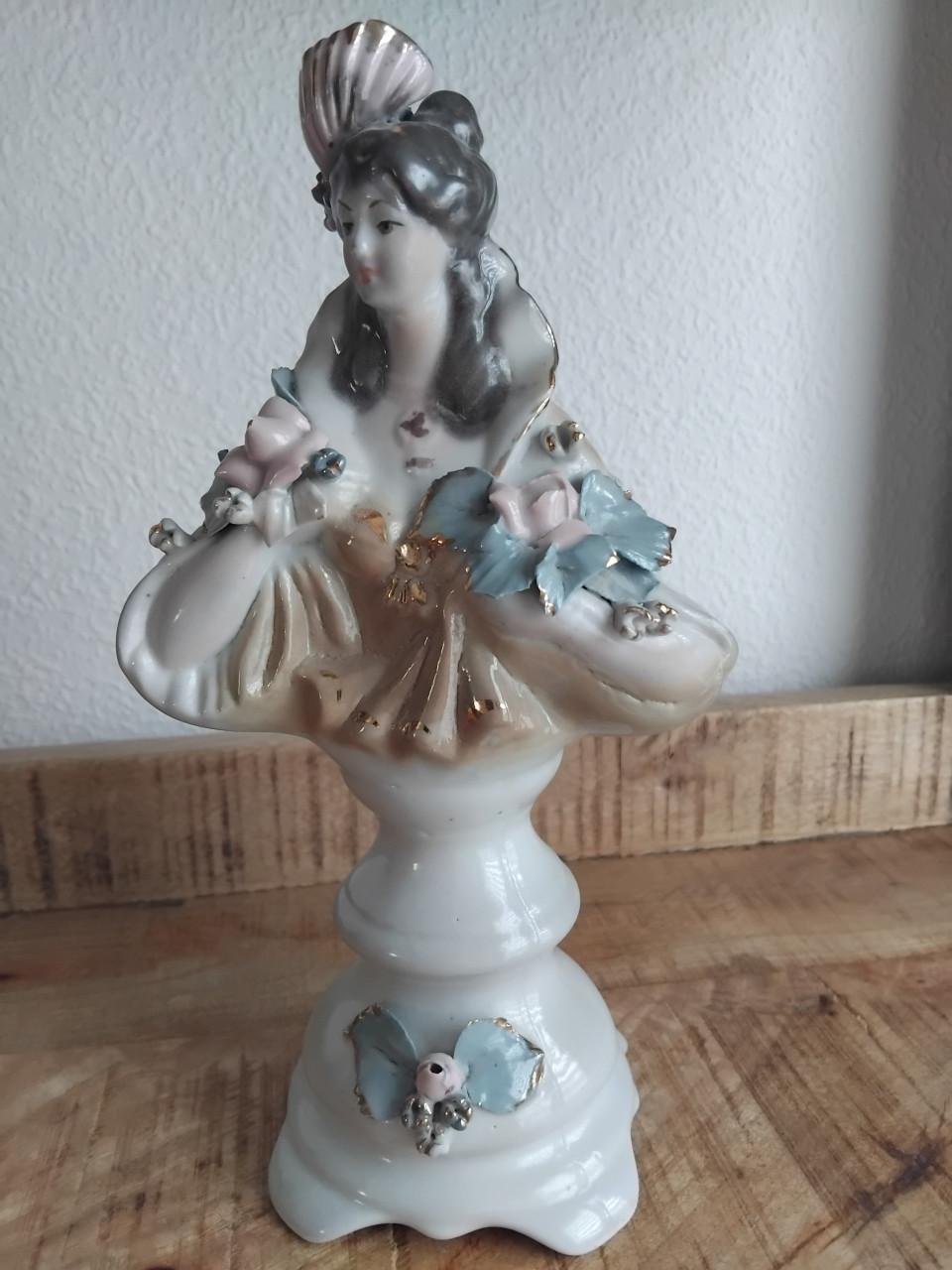 Vintage Porselein Beeldje