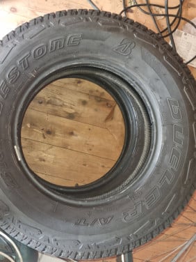 225/75R16c winterband Bridgestone dueler A/T