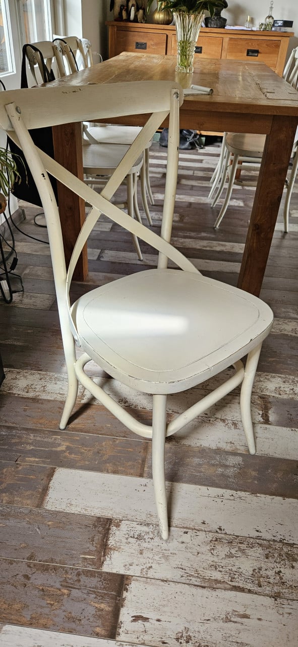 Mooie teakhouten tafel met 6 stoelen
