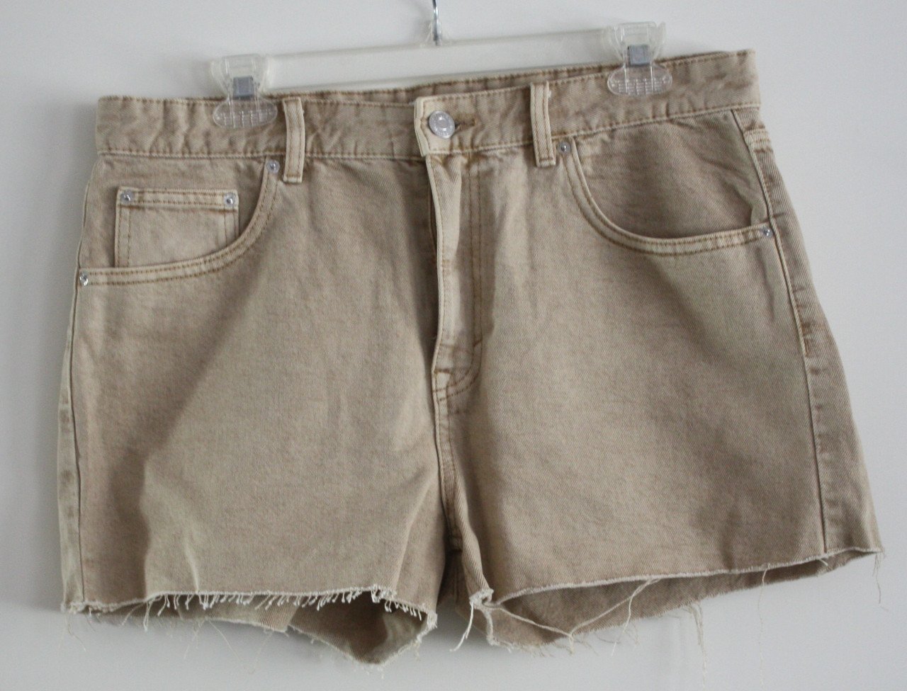 Bruine korte broek maat 42