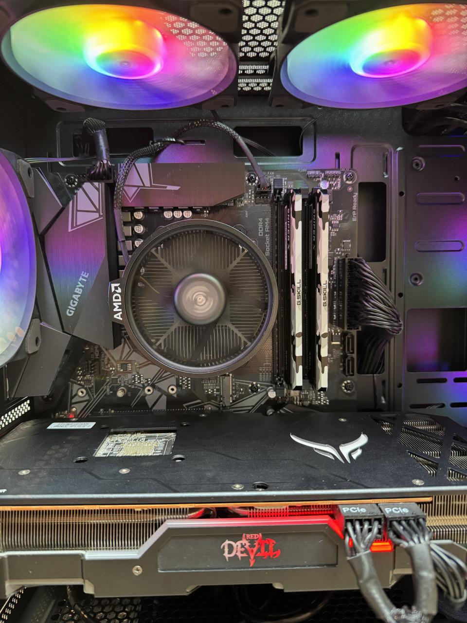 Gaming PC | Ryzen 7 5700 | RX 5700 XT Red Devil | 16GB | 1TB