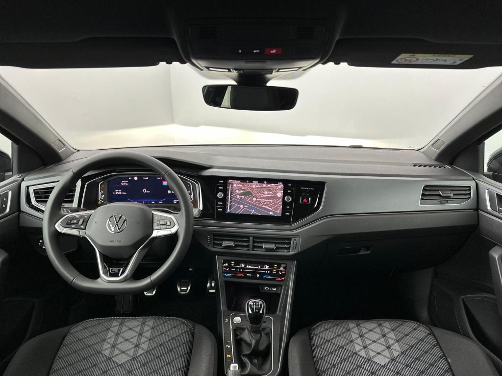 Volkswagen Polo r-line-edition 1.0 70 kw / 95 pk tsi hatchback 5 v