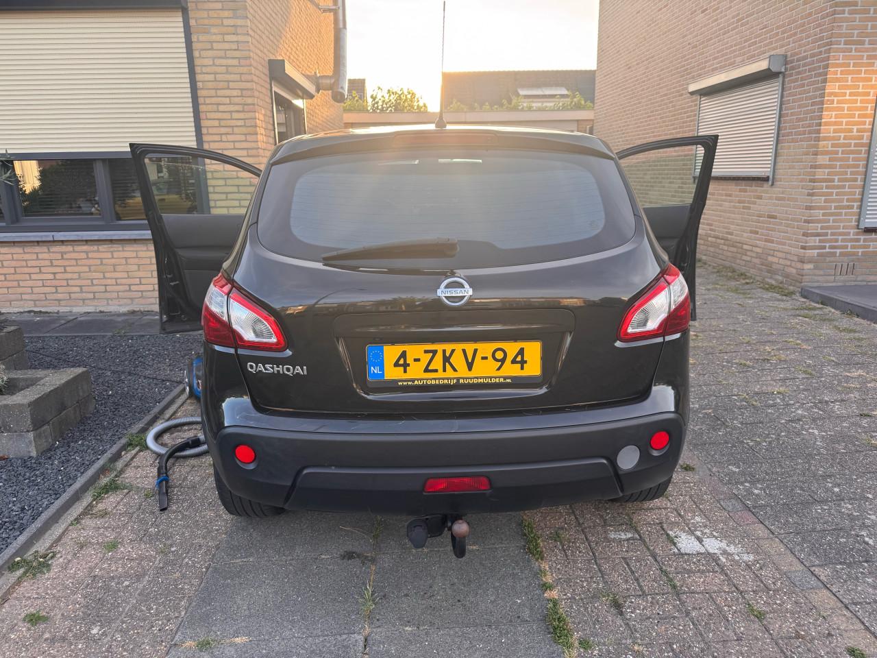 Nissan qashqai 2.0 connect 2010