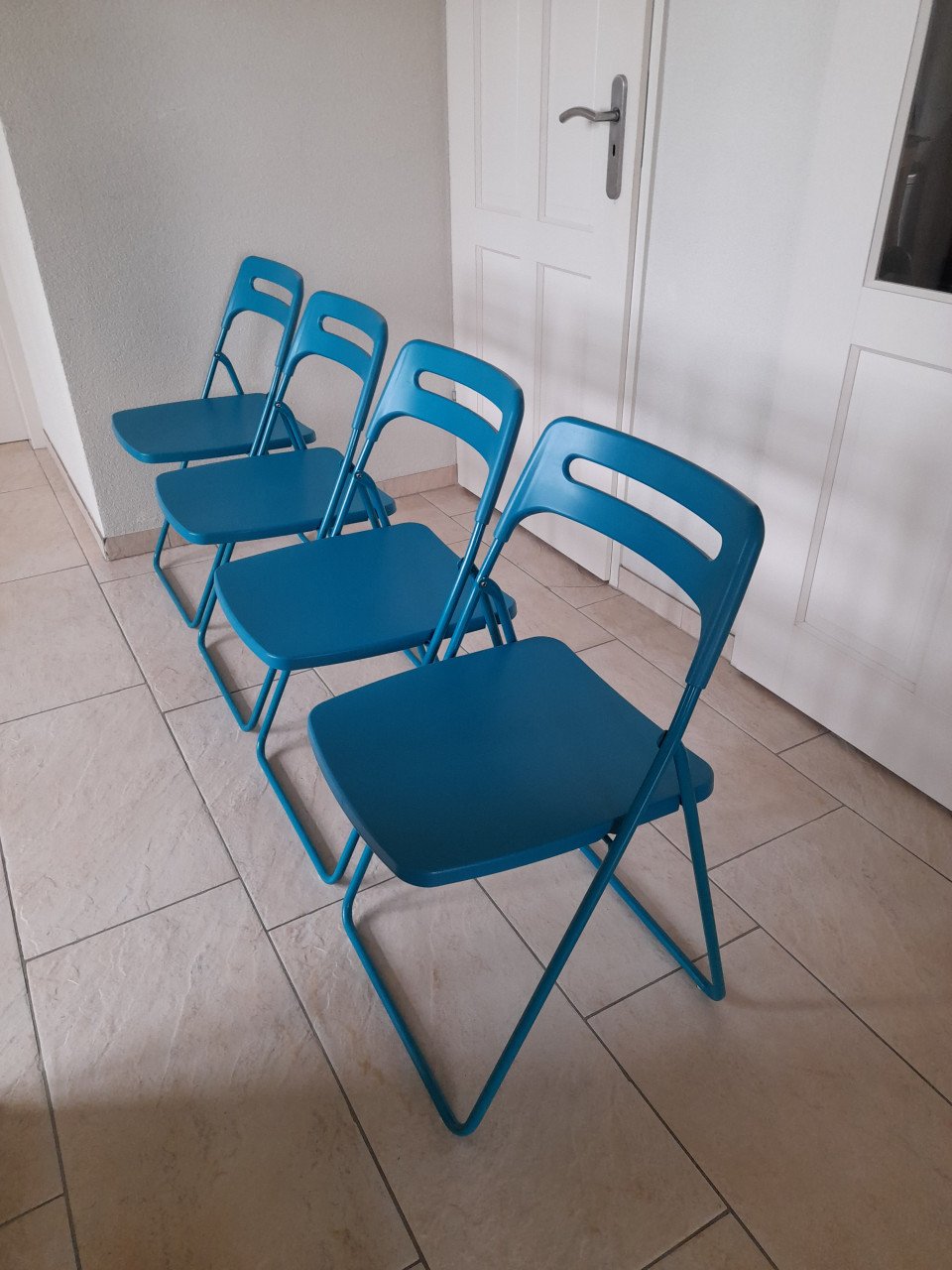 4 Klapstoeltjes ( z.g.a.n.)