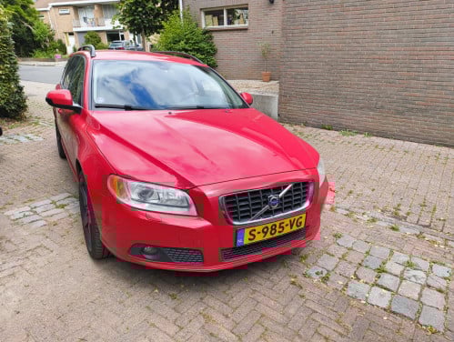 Vovlo V70 3.2  AWD passion red