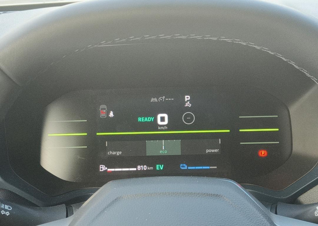 Dacia Duster 1.6 hybrid 140 journey - demo