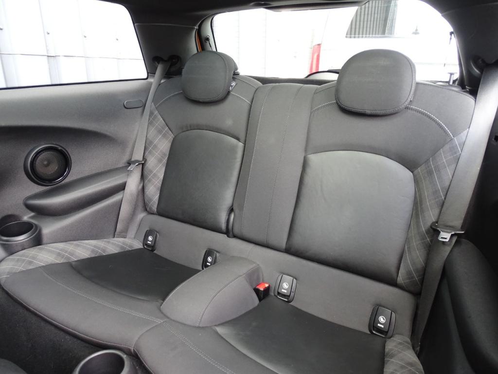 Mini Cooper mini 1.5 chili automaat | hud | pano | led