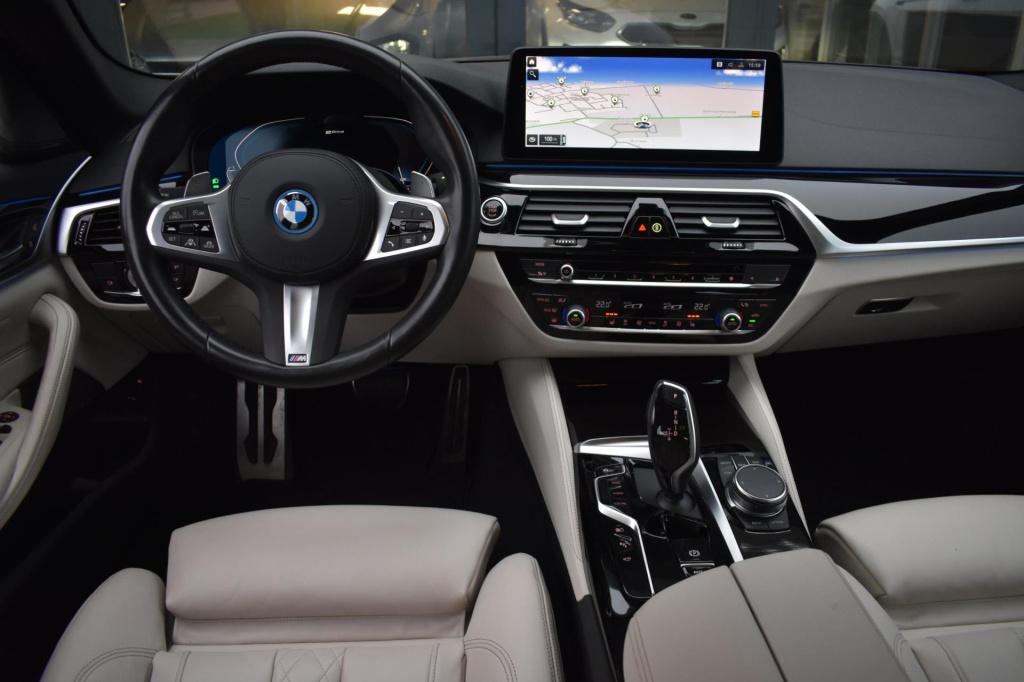 BMW 5 Serie 530e m-sport pro | laserlight | harman kardon | 360 camera | tr