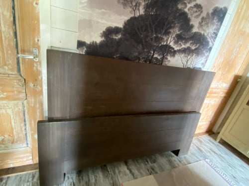 Mooi robuust masief houten bed 160x200