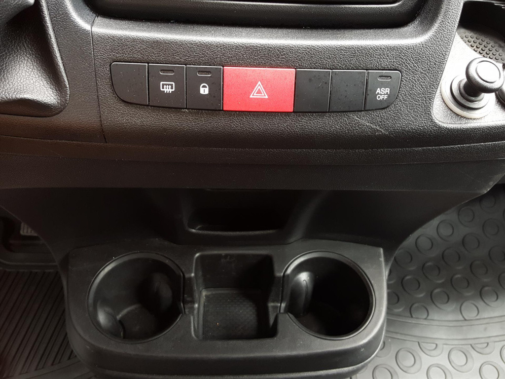 Peugeot Boxer gb 330 l1h1 bluehdi 130pk premium pack navigatie | airco | cr