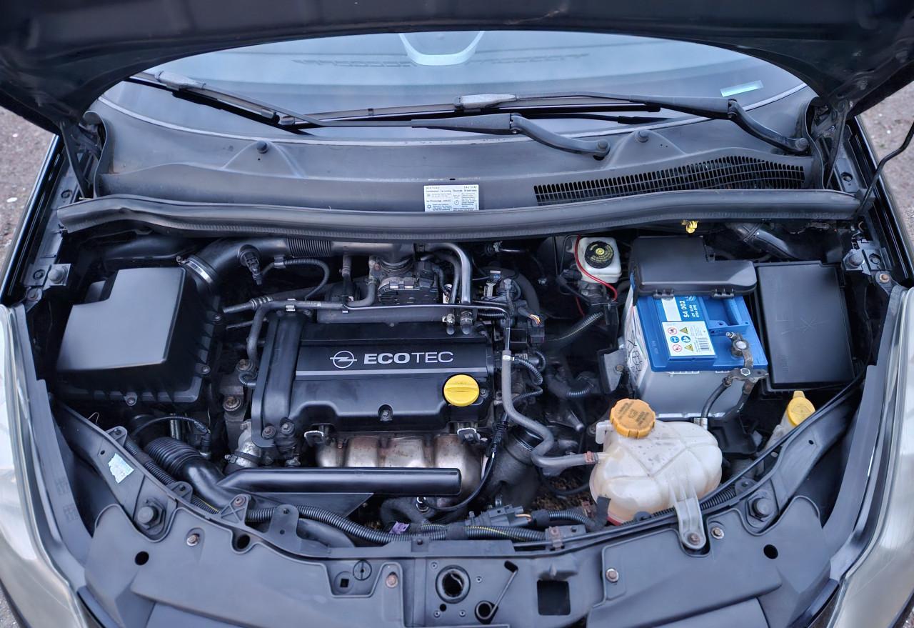 Opel Corsa 1.2 16V 2008