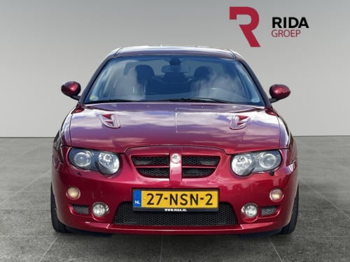 MG ZT 4.6 v8 260