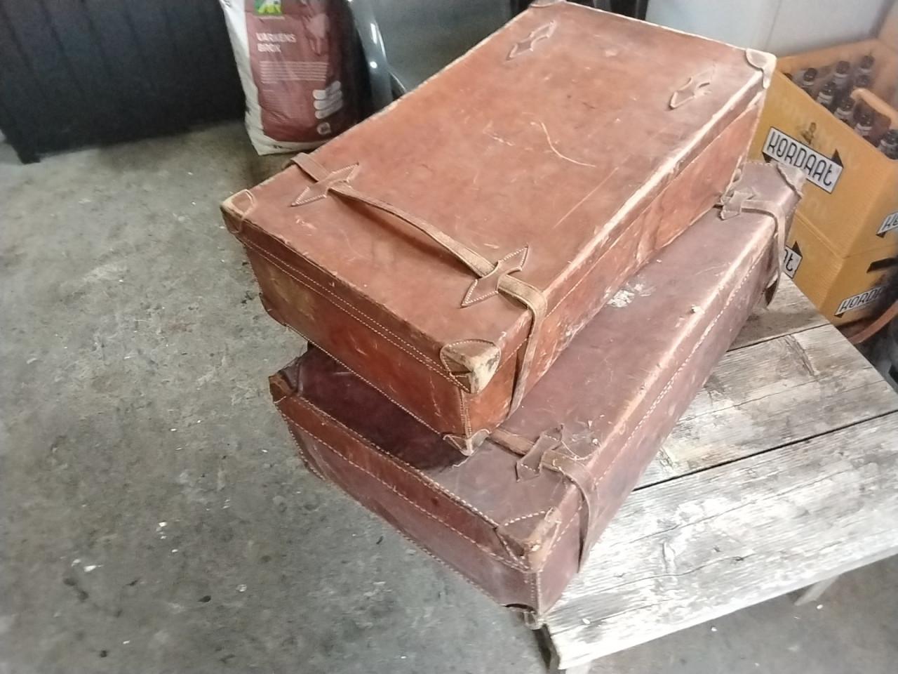 LEDEREN KOFFERS Vintage