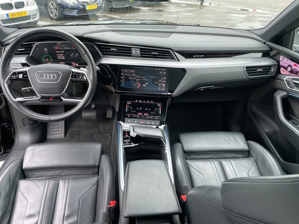 Audi E-tron 55 quattro 95 kwh s-line -full options-