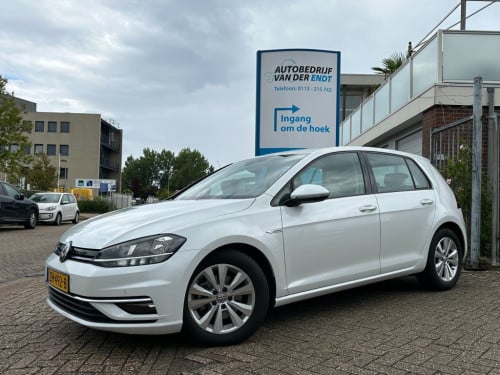 Volkswagen Golf 1.5 tsi comfortline business dsg pdc navi carplay