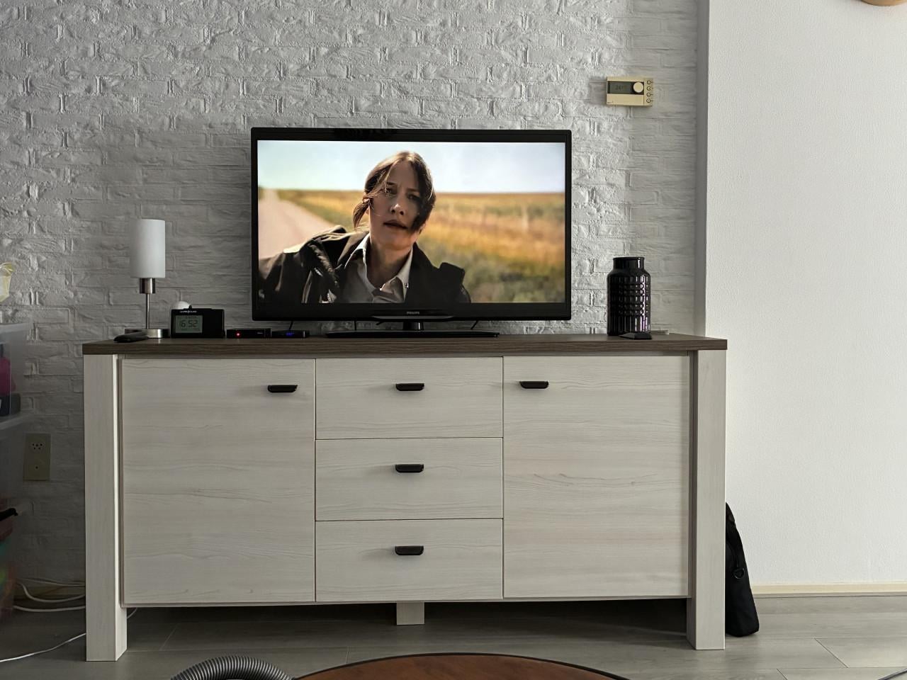 Dressoir/tv-kast bieden