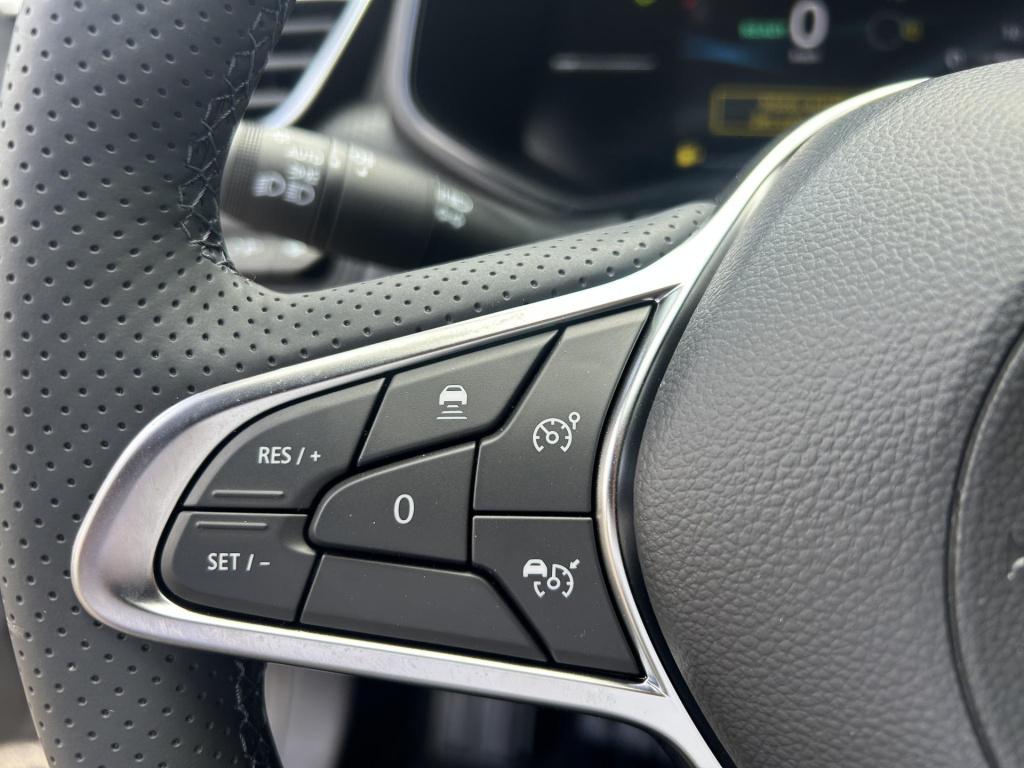Mitsubishi Colt 1.6 hev first edition automaat