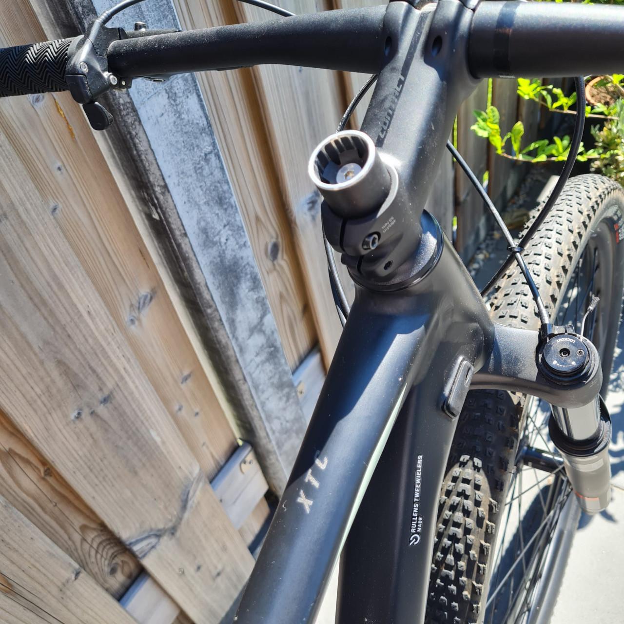 Giant XTC SLR 29 2 XL | Deore 1x12 | Luchtvork | 12 kg | Zeer nette staat