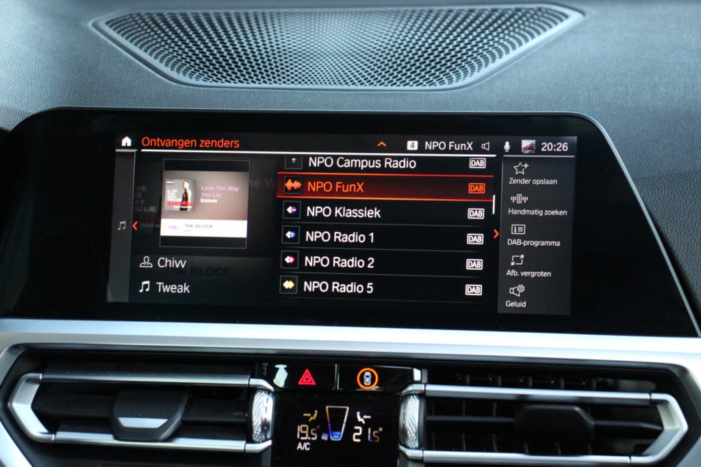BMW 3-serie 330e high executive m-sport | schuifdak | laser | h&k | el. sto
