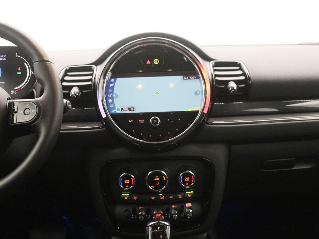 Mini Clubman 1.5 cooper business edition | automaat | navigatie | apple car