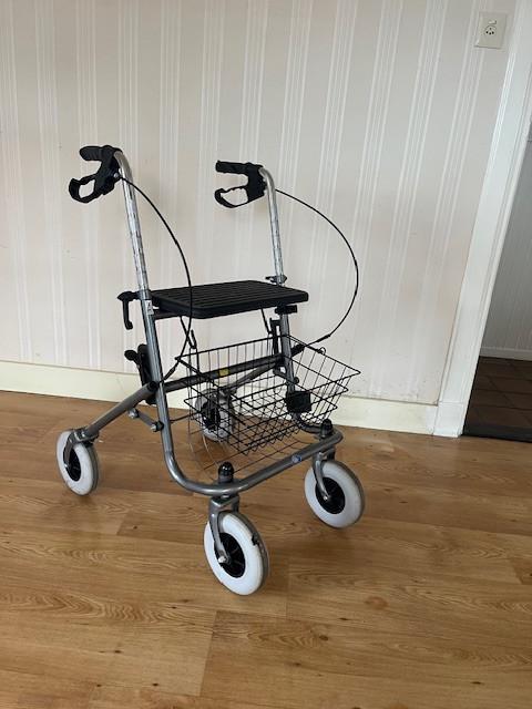 Rollator (2 maanden oud)