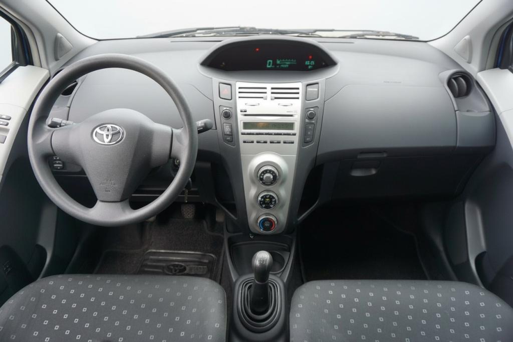 Toyota Yaris 1.3 vvti sol airco / elektr. ramen / nap