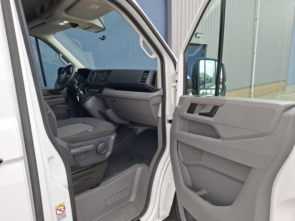 Volkswagen Crafter 35 2.0 tdi l3h3 highline airco / cruise controle / navi 