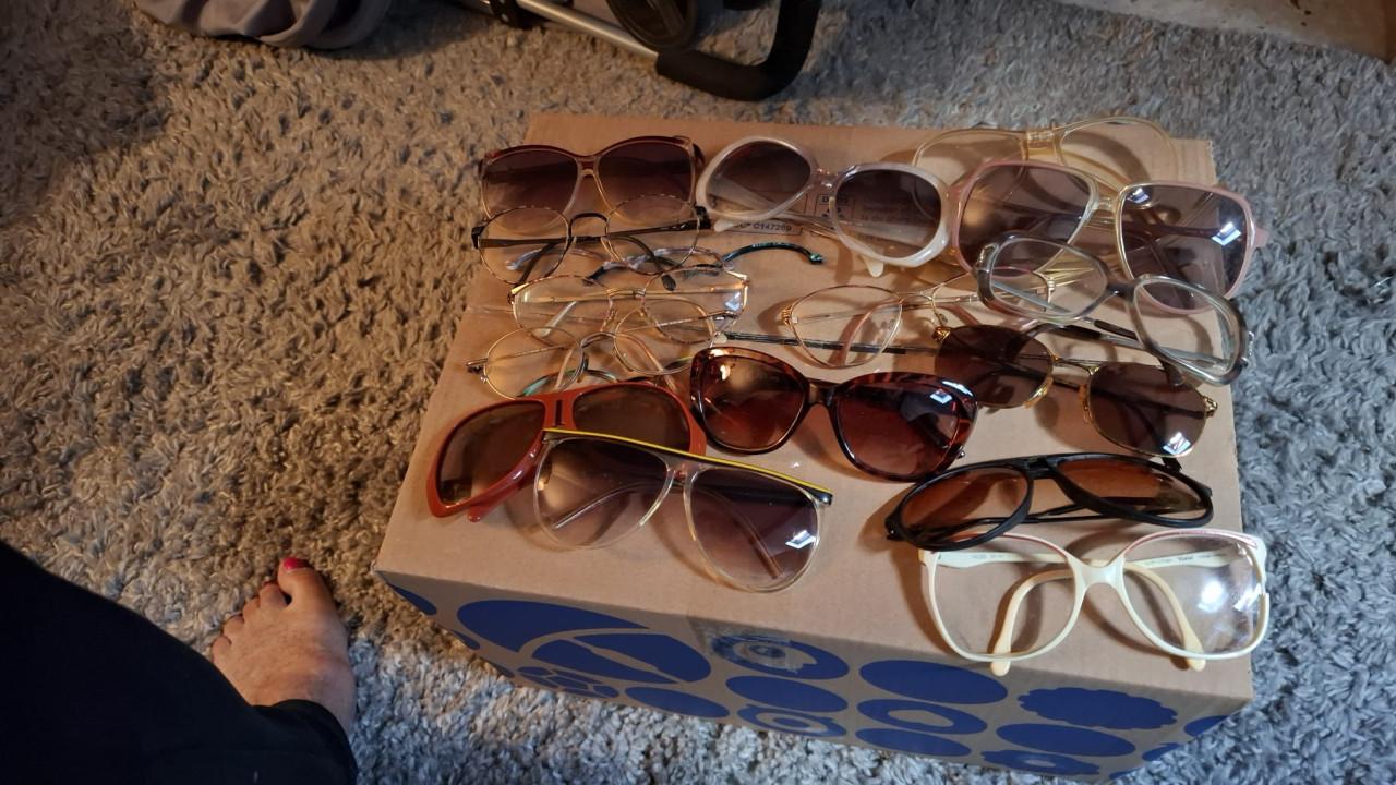 Zonnebrillen in 1 koop