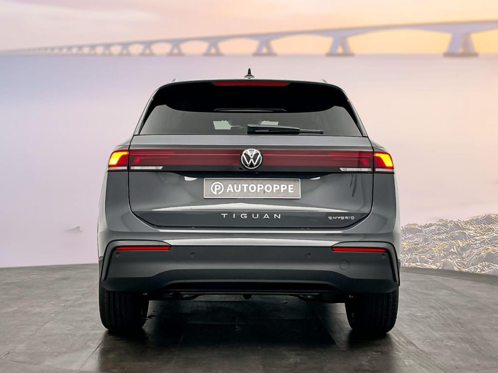 Volkswagen Tiguan limited edition 204 pk plug in hybride voordeel van € 3.5