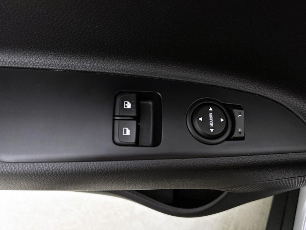Kia Stonic 1.0 t-gdi dynamicline | licht metalen velgen | parkeercamera