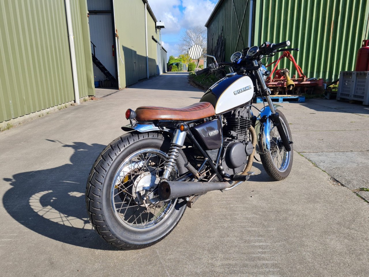 Caferacer Suzuki GN250