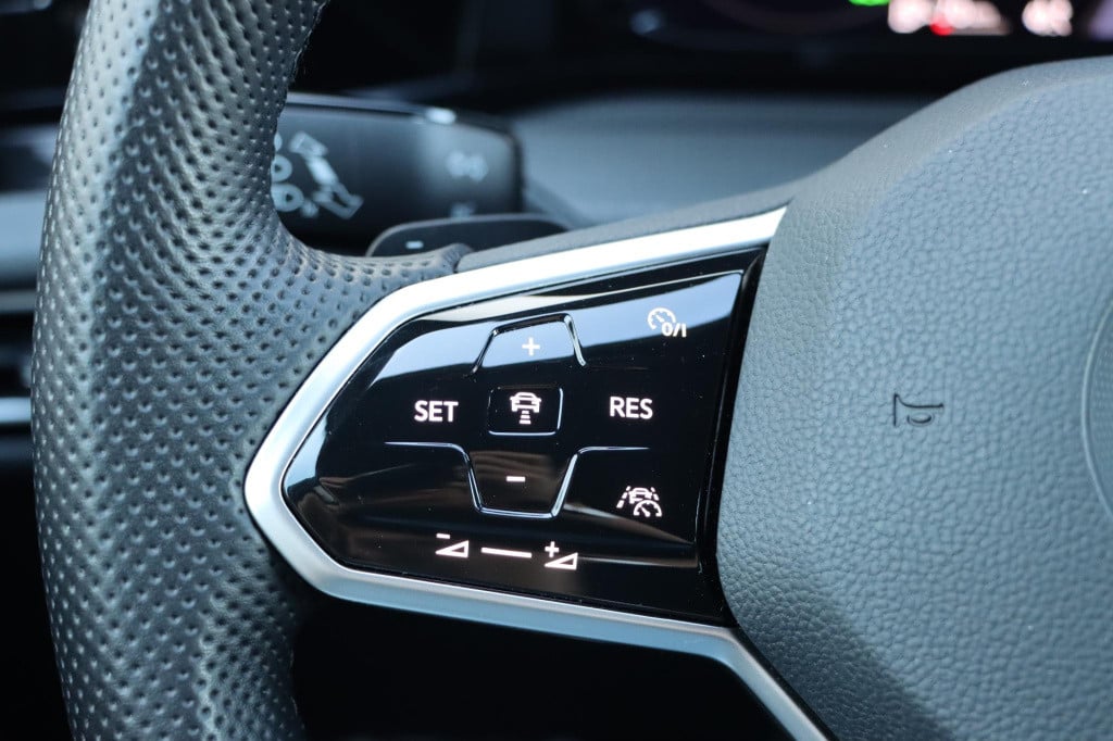 Volkswagen Golf 1.4 tsi ehybrid 245pk dsg6