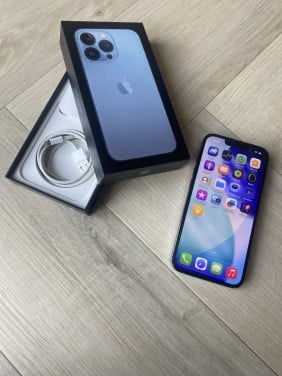 IPhone 13 Pro 128gb (bijzonder mooi)