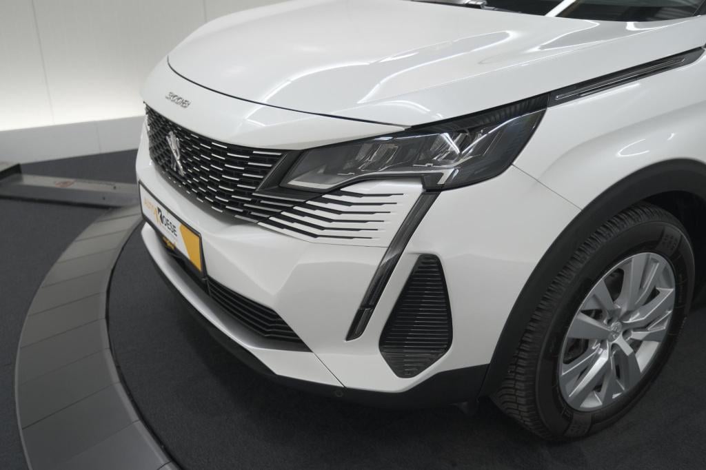 Peugeot 3008 puretech 130 eat8 style | camera | parkeersensoren | navigatie