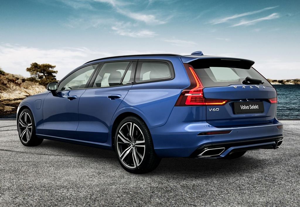 Volvo V60 t6 340pk recharge r-design| achteruitrijcamera| trekhaak| adap.cr